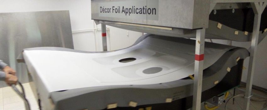Decor Foil Application - AES Airplane-Equipment & Services GmbH